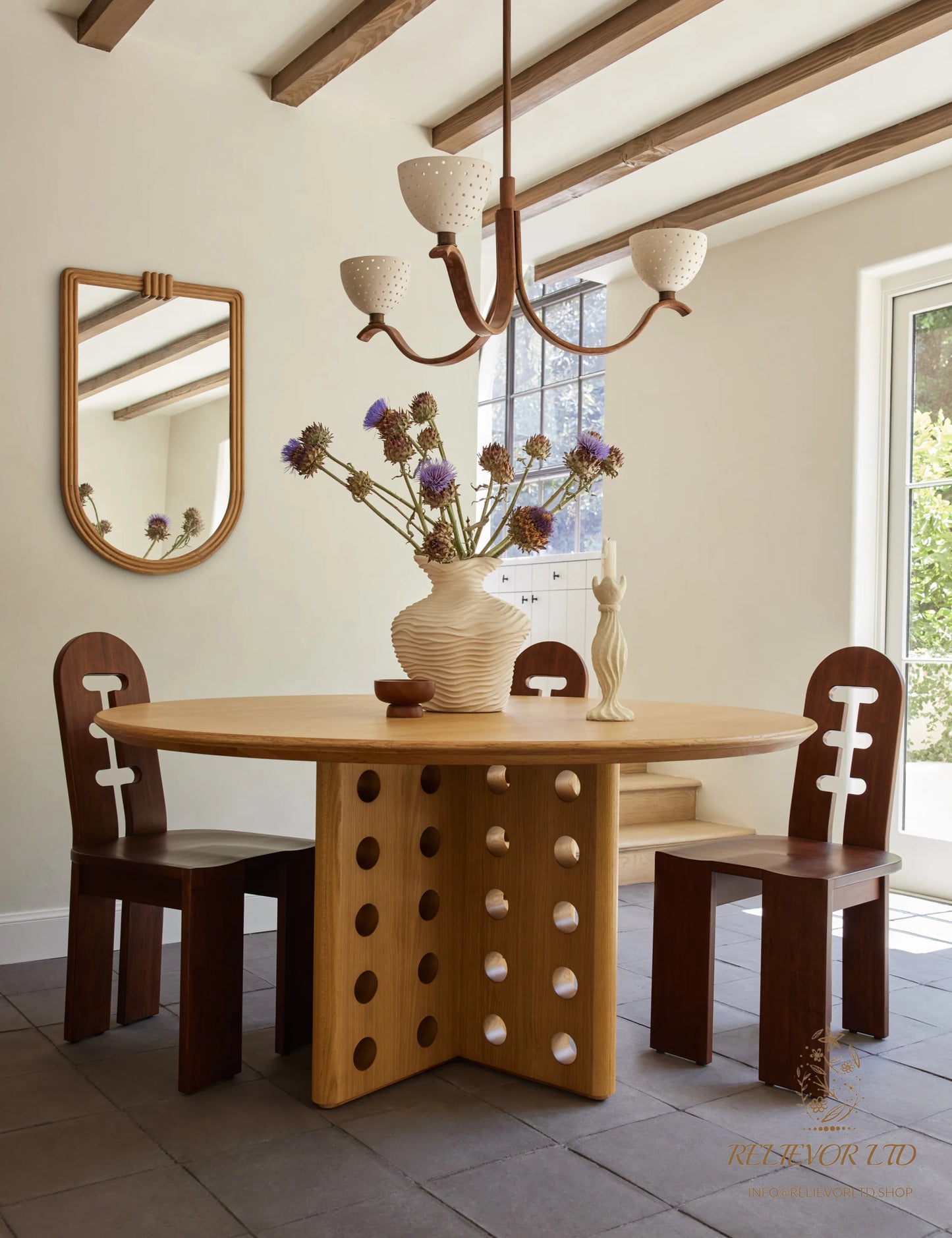 RELIEVOR Wrinkle Vase