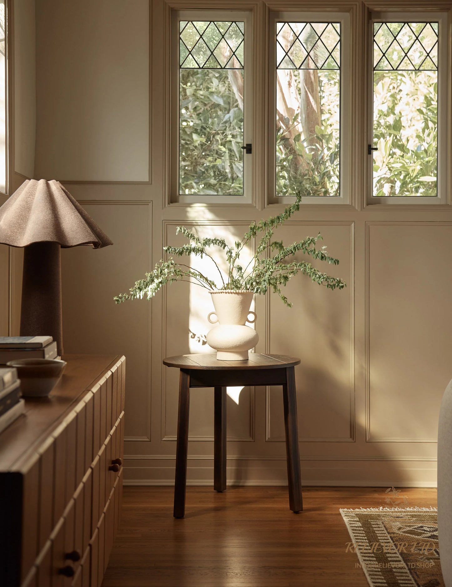 RELIEVOR Philia Vase